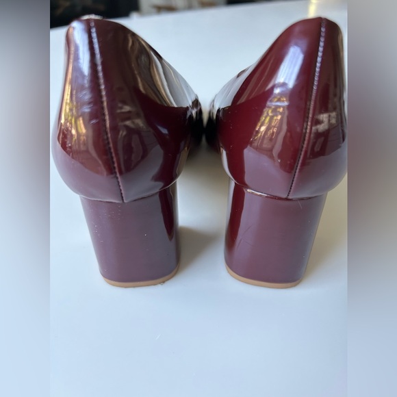 ZARA BASIC BURGUNDY/GOLD SHOES - Picture 4 of 5